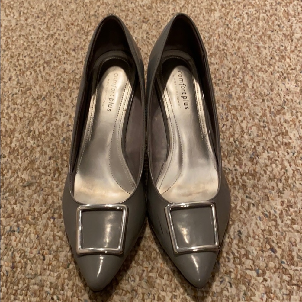 Gray Heels